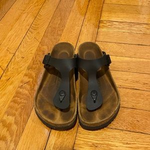 Birkenstock Gizeh black flip flop sandals